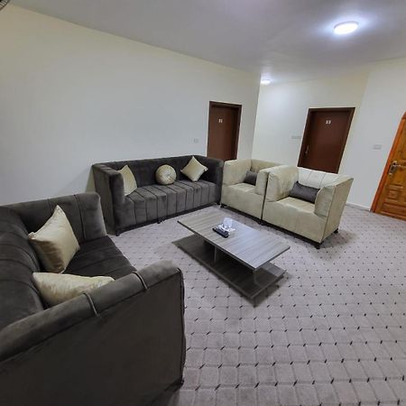 Albergue Petra Hills House Wadi Musa Exterior foto